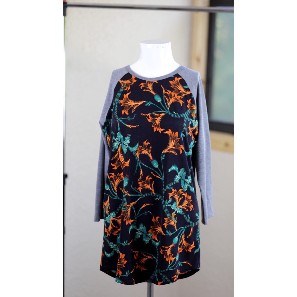 LuLaRoe Randy Top - Size M